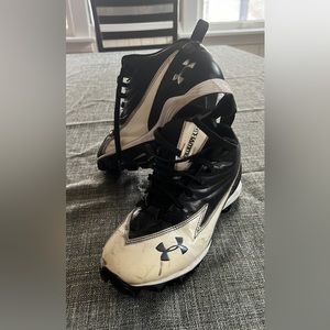 Boys baseball cleats